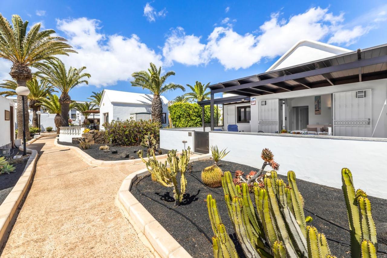 Home2Book Design House Bastian Beach Costa Teguise Exterior photo